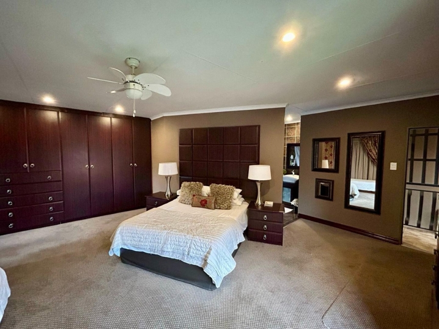 5 Bedroom Property for Sale in Cashan North West